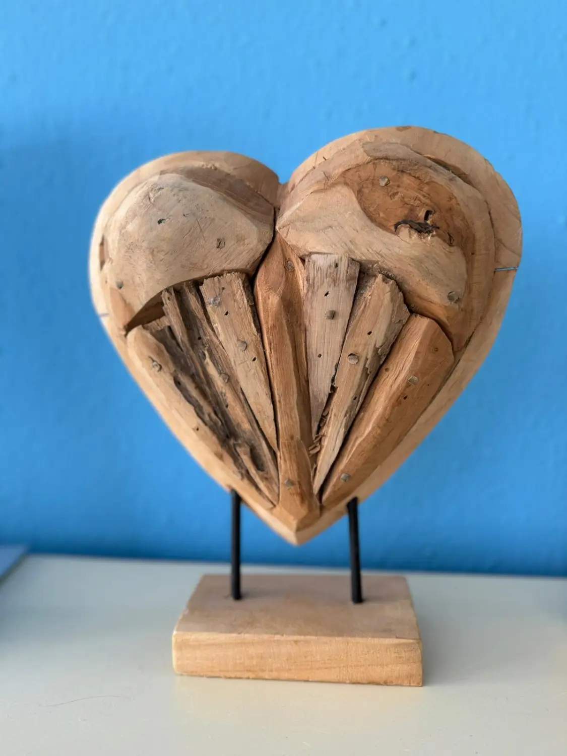 Ergotherapie Altstadt Spandau, Herzdekoration aus Holz